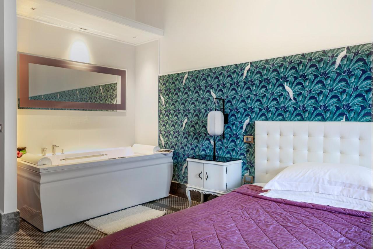 Manzoni 46 - Ospitalita Siciliana Bed & Breakfast Milazzo Luaran gambar