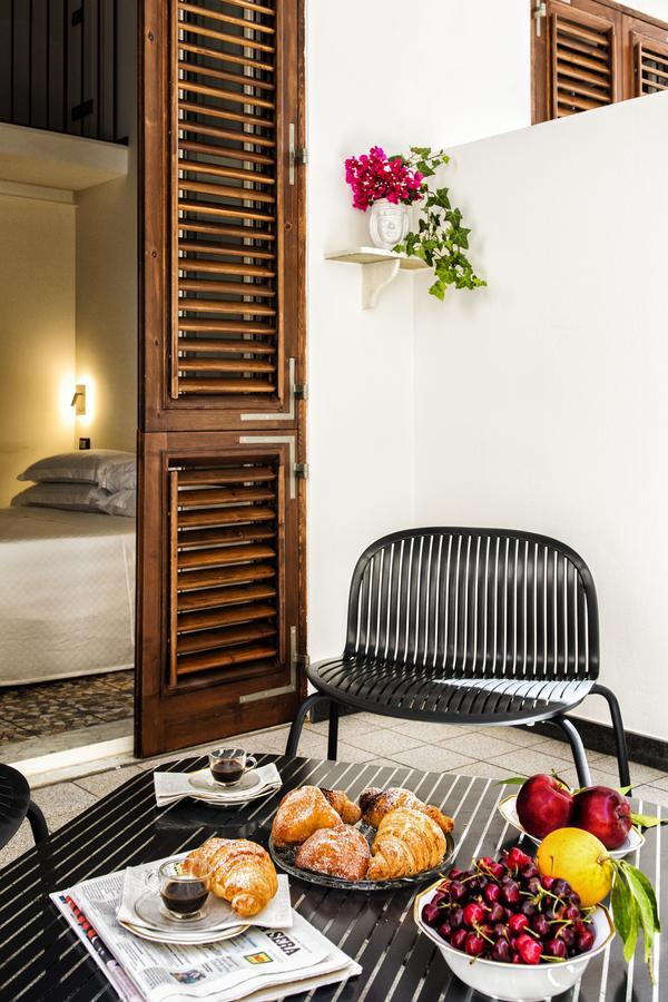Manzoni 46 - Ospitalita Siciliana Bed & Breakfast Milazzo Luaran gambar